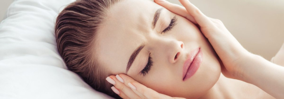 Hučanie v ušiach v noci 